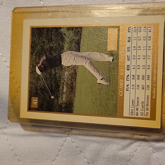 Basketball card ~ Michael Jordan 1990 Skybox #41 Basketball Card - Picture 2 of 2